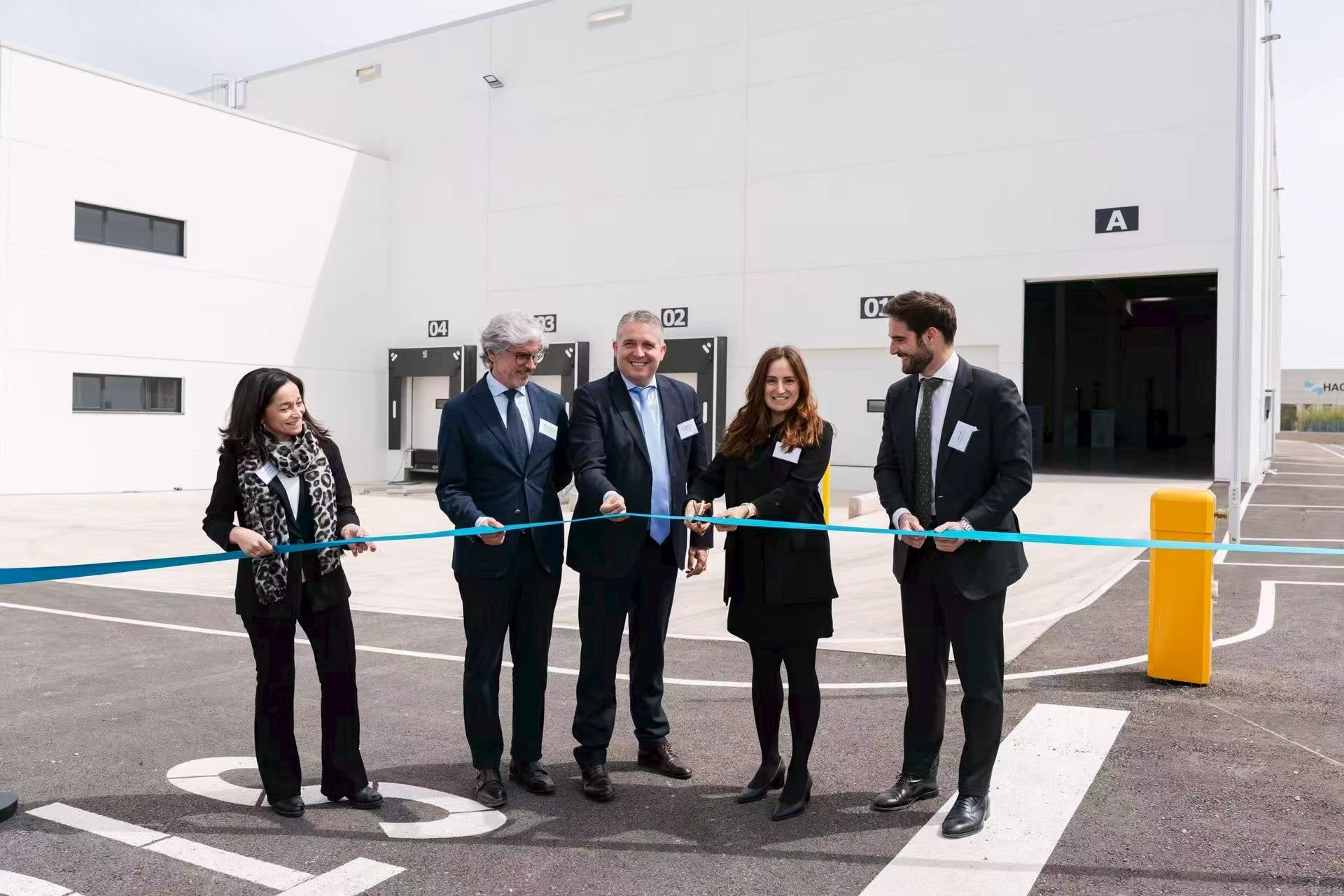 XCharge opens Spanish plant for battery-backed chargers XCharge opens Spanish plant for battery-backed chargers