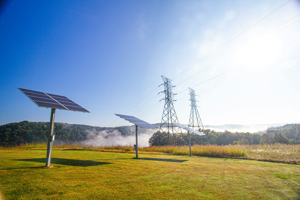 CNTE supplies 41.7MWh system for Czech solar project