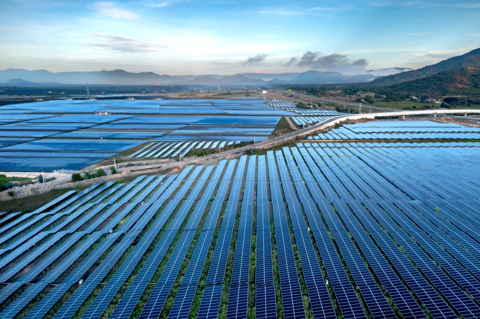 Masdar agrees 550 MW-plus Greek solar acquisition with storage plans Masdar agrees 550 MW-plus Greek solar acquisition with storage plans